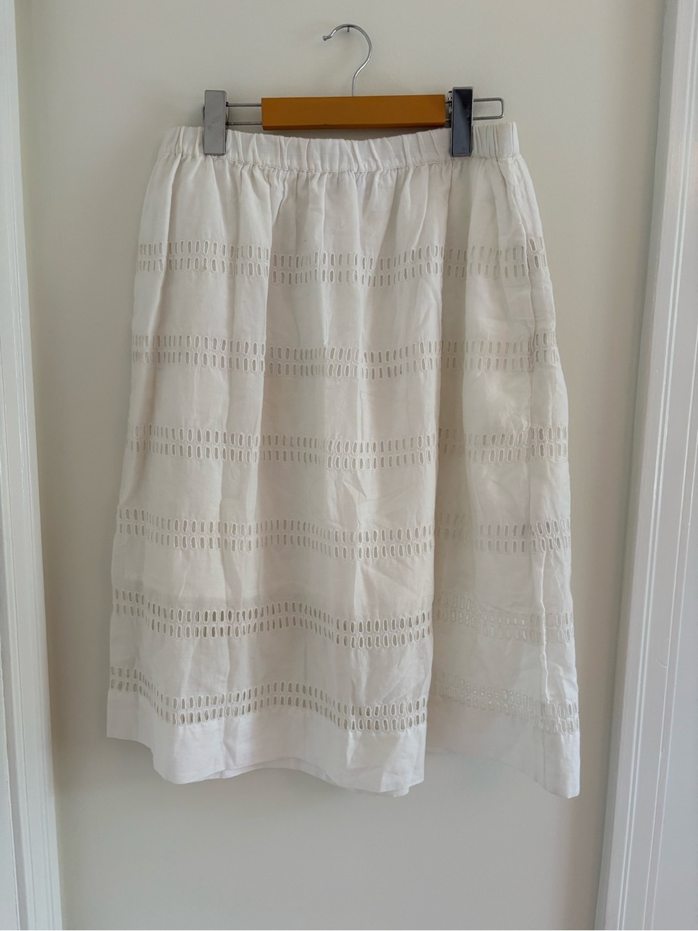 GAP White Eyelet Midi Skirt with Elastic Waist